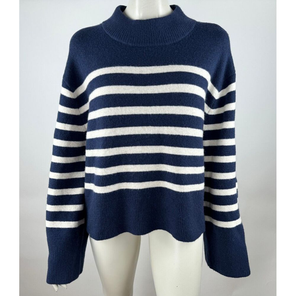 J Crew Alpaca Wool Chunky Crewneck Sweater Women L EUC Long Sleeve Pullover Navy